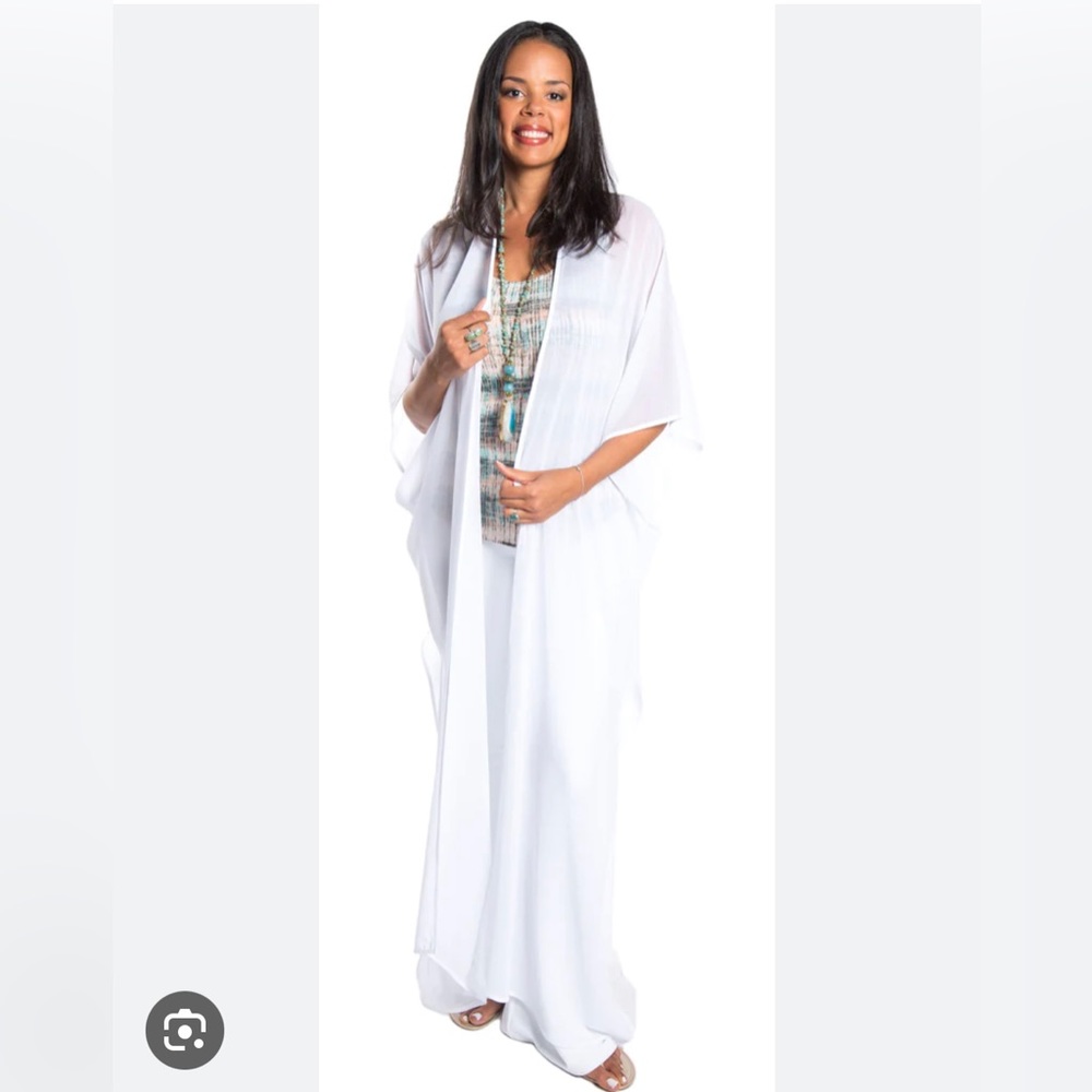 Abi Ferrin, Kaftan, no longer in production. Brand new with tags, One Size